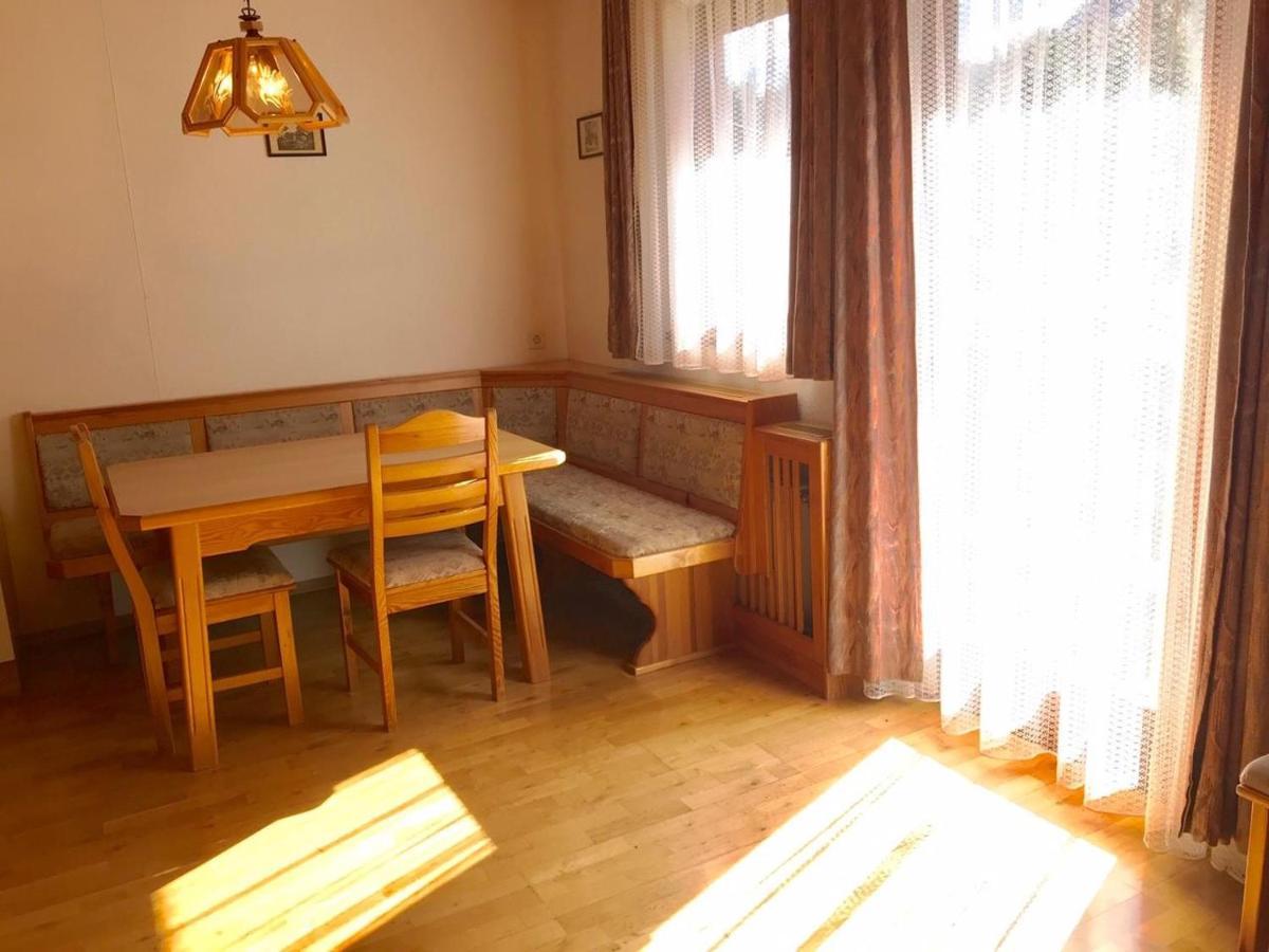 Schmautz Ferienwohnungen & Zimmer Miklauzhof Eksteriør bilde