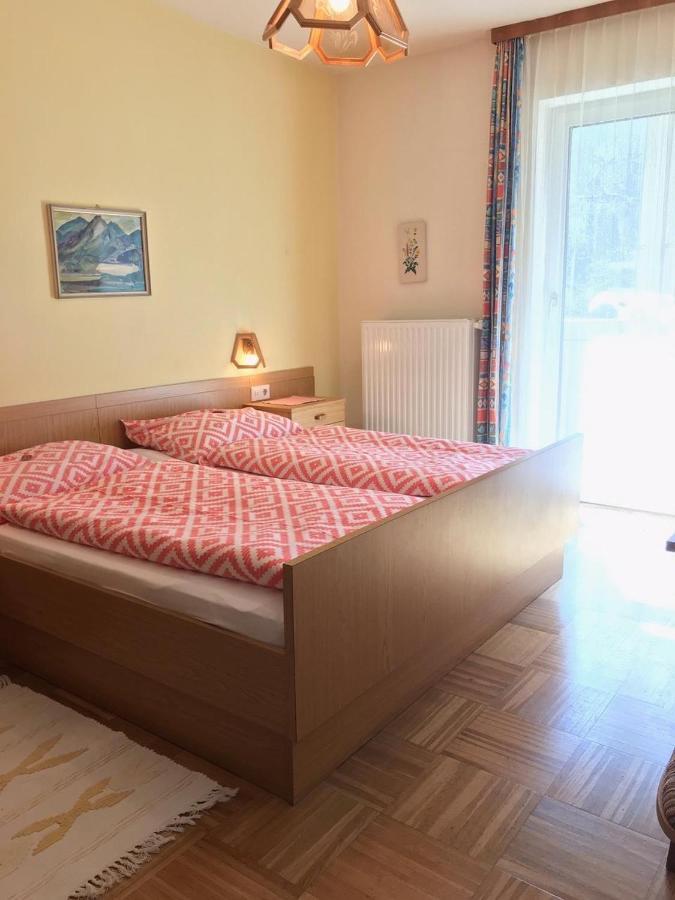 Schmautz Ferienwohnungen & Zimmer Miklauzhof Eksteriør bilde